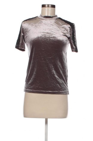 Γυναικεία μπλούζα Zara Trafaluc, Μέγεθος S, Χρώμα Γκρί, Τιμή 3,59 €
