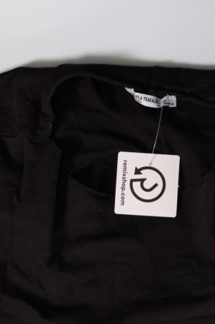 Damen Shirt Zara Trafaluc, Größe M, Farbe Schwarz, Preis 3,95 €