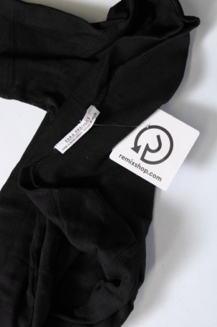 Дамска блуза Zara Trafaluc, Размер M, Цвят Черен, Цена 5,60 лв.