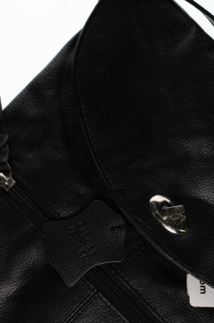 Дамска чанта, Цвят Черен, Цена 54,52 лв.