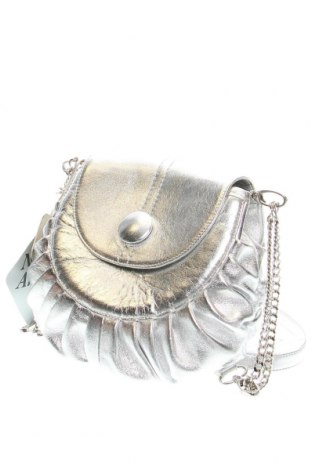 Damentasche, Farbe Silber, Preis € 31,10