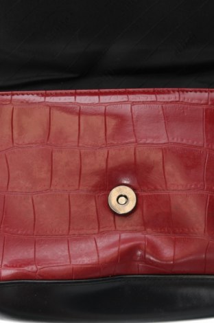 Дамска чанта Cellini Collection, Цвят Червен, Цена 19,00 лв.