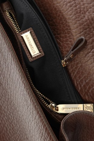 Дамска чанта Coccinelle, Цвят Кафяв, Цена 328,44 лв.