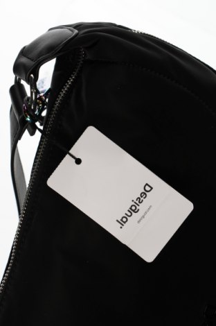 Γυναικεία τσάντα Desigual, Χρώμα Μαύρο, Τιμή 55,67 €