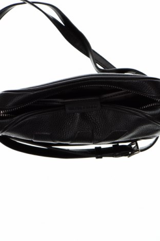 Дамска чанта Michael Kors, Цвят Черен, Цена 189,00 лв.