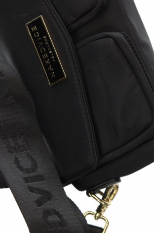 Дамска чанта Nakedvice, Цвят Черен, Цена 50,84 лв.