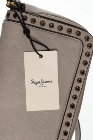 Дамска чанта Pepe Jeans, Цвят Сив, Цена 151,32 лв.