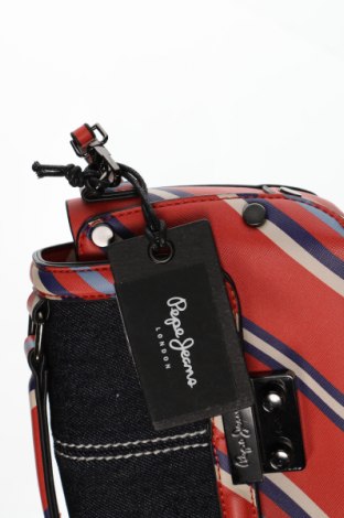 Дамска чанта Pepe Jeans, Цвят Многоцветен, Цена 134,16 лв.