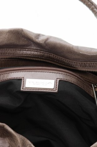 Дамска чанта Tosca Blu, Цвят Сив, Цена 124,33 лв.