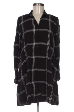 Γυναικείο πουκάμισο Cropp, Μέγεθος L, Χρώμα Μαύρο, Τιμή 17,39 €