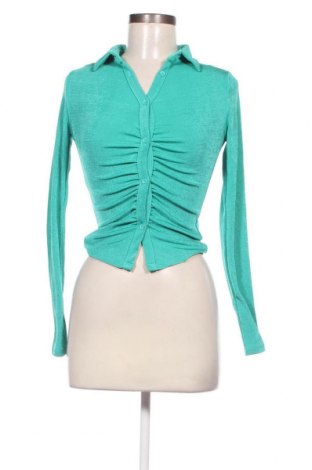 Дамска риза Gina Tricot, Размер XS, Цвят Зелен, Цена 6,90 лв.