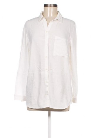 Дамска риза H&M Divided, Размер M, Цвят Бял, Цена 15,00 лв.