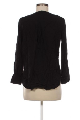 Γυναικείο πουκάμισο ONLY, Μέγεθος S, Χρώμα Μαύρο, Τιμή 5,53 €