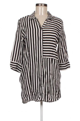 Γυναικείο πουκάμισο ONLY, Μέγεθος M, Χρώμα Πολύχρωμο, Τιμή 12,37 €