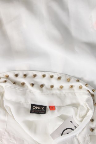 Γυναικείο πουκάμισο ONLY, Μέγεθος M, Χρώμα Λευκό, Τιμή 7,67 €
