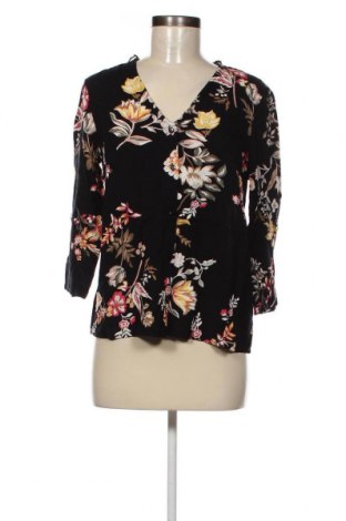 Γυναικείο πουκάμισο Pieces, Μέγεθος M, Χρώμα Μαύρο, Τιμή 3,56 €