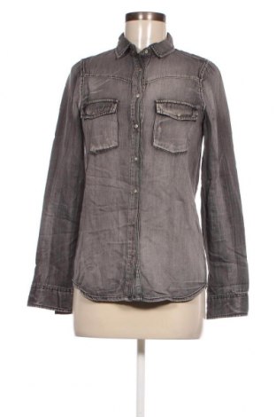 Γυναικείο πουκάμισο Pull&Bear, Μέγεθος S, Χρώμα Γκρί, Τιμή 6,96 €
