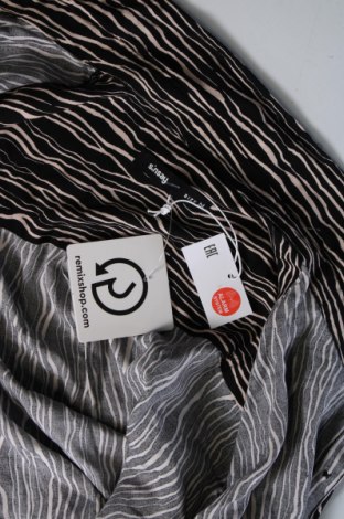 Γυναικείο πουκάμισο Sinsay, Μέγεθος M, Χρώμα Πολύχρωμο, Τιμή 11,46 €