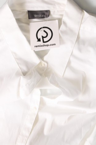 Дамска риза Yessica, Размер XXL, Цвят Бял, Цена 25,42 лв.