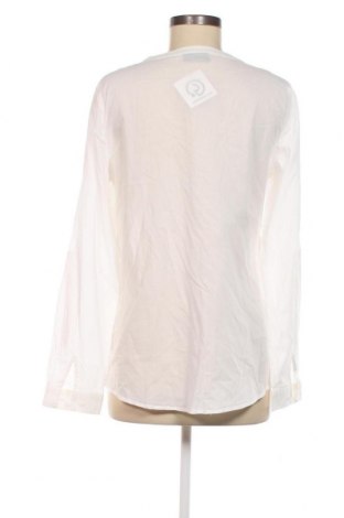 Дамска риза Yessica, Размер M, Цвят Бял, Цена 46,65 лв.