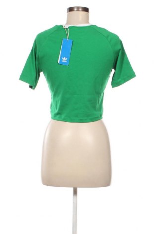 Γυναικείο t-shirt Adidas Originals, Μέγεθος L, Χρώμα Πράσινο, Τιμή 31,96 €