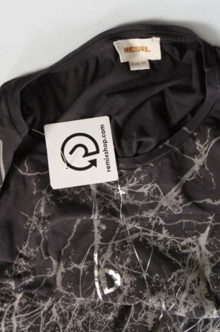 Γυναικείο t-shirt Diesel, Μέγεθος XS, Χρώμα Γκρί, Τιμή 21,91 €