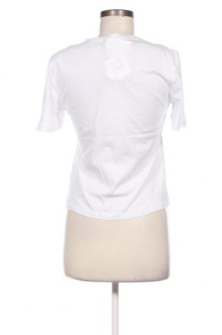 Γυναικείο t-shirt ONLY, Μέγεθος XXS, Χρώμα Λευκό, Τιμή 15,98 €