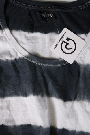 Γυναικείο t-shirt Urban Classics, Μέγεθος S, Χρώμα Πολύχρωμο, Τιμή 7,15 €