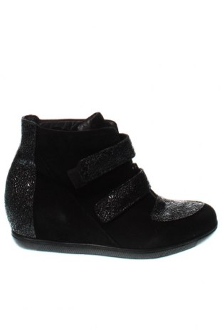 Dámské boty , Velikost 36, Barva Černá, Cena  781,00 Kč
