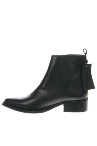 Botine de damă Bianco, Mărime 40, Culoare Negru, Preț 513,16 Lei