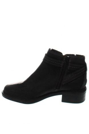 Dámské boty  Clarks, Velikost 37, Barva Černá, Cena  555,00 Kč