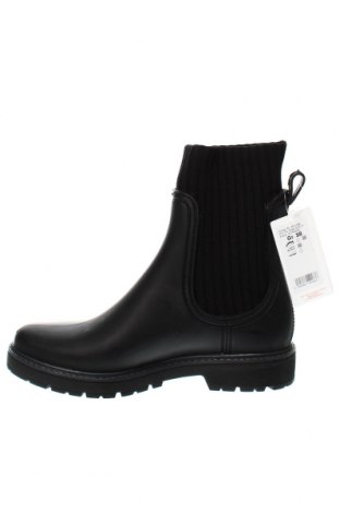 Botine de damă Mustang, Mărime 38, Culoare Negru, Preț 460,53 Lei