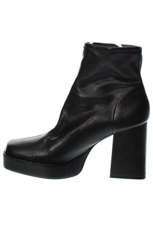 Dámské boty  Zara, Velikost 41, Barva Černá, Cena  746,00 Kč