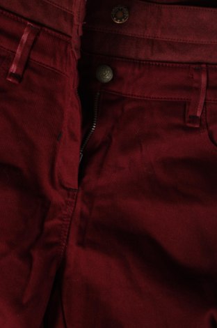 Dámské džíny , Velikost M, Barva Červená, Cena  169,00 Kč