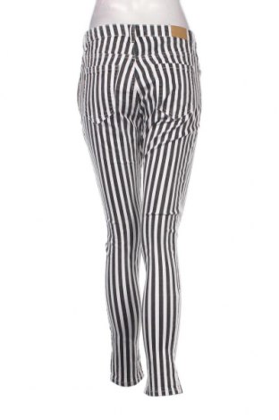 Γυναικείο Τζίν, Μέγεθος M, Χρώμα Πολύχρωμο, Τιμή 2,22 €