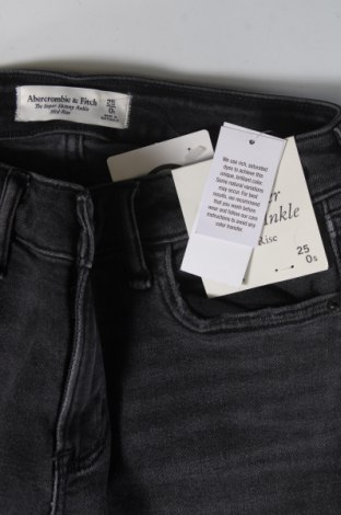 Damen Jeans Abercrombie & Fitch, Größe S, Farbe Grau, Preis 13,30 €