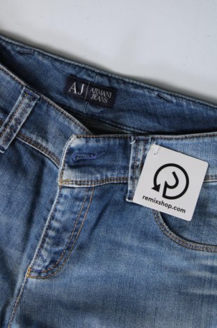 Дамски дънки Armani Jeans, Размер S, Цвят Син, Цена 90,42 лв.