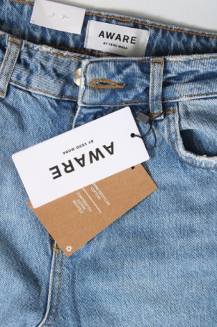 Dámske džínsy  Aware by Vero Moda, Veľkosť XS, Farba Modrá, Cena  15,08 €