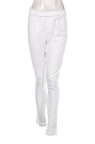 Γυναικείο Τζίν Beloved, Μέγεθος M, Χρώμα Λευκό, Τιμή 4,60 €