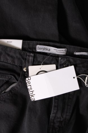 Damen Jeans Bershka, Größe S, Farbe Schwarz, Preis 23,71 €