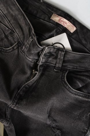 Damen Jeans Bershka, Größe S, Farbe Grau, Preis € 13,41