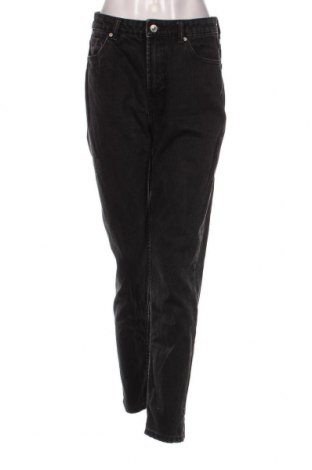 Damen Jeans Bershka, Größe S, Farbe Schwarz, Preis 7,56 €