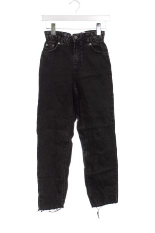 Dámské džíny  Bershka, Velikost XS, Barva Černá, Cena  462,00 Kč