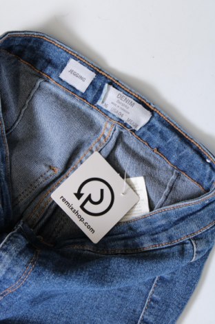 Damen Jeans Bershka, Größe S, Farbe Blau, Preis 14,83 €