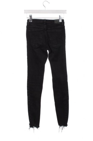 Damen Jeans Bershka, Größe XS, Farbe Schwarz, Preis 15,00 €