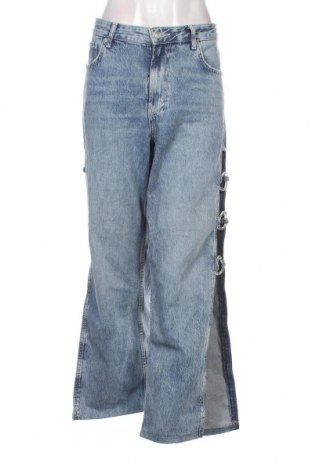 Damen Jeans Bershka, Größe M, Farbe Blau, Preis 27,67 €