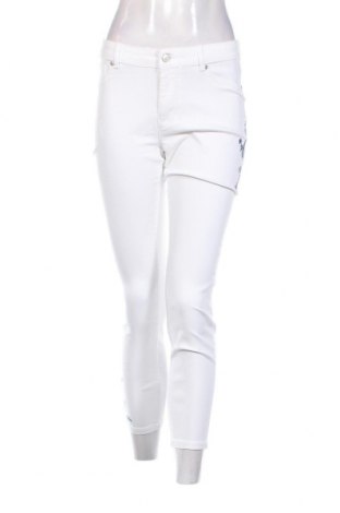 Damen Jeans Buffalo, Größe M, Farbe Weiß, Preis 19,18 €