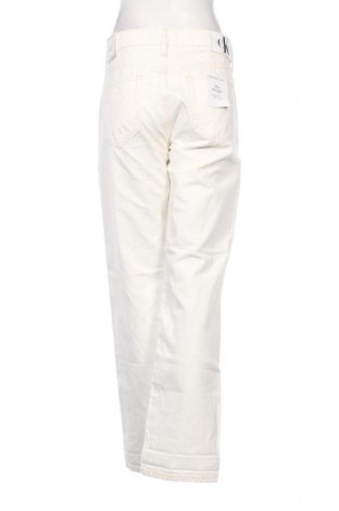 Дамски дънки Calvin Klein Jeans, Размер M, Цвят Бял, Цена 156,00 лв.