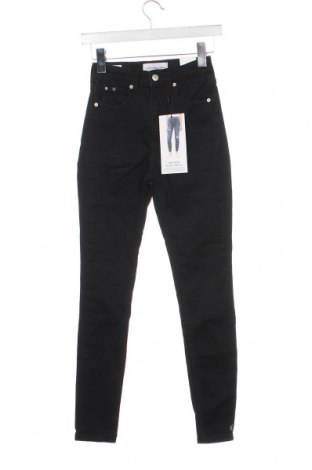 Дамски дънки Calvin Klein Jeans, Размер XXS, Цвят Черен, Цена 175,30 лв.