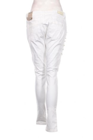 Damen Jeans Clockhouse, Größe L, Farbe Weiß, Preis 18,25 €